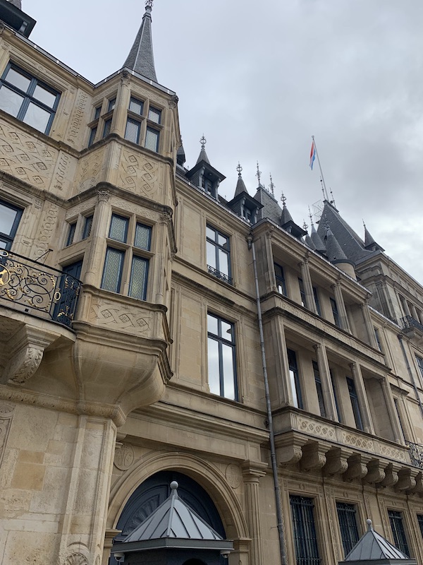 foto fachada Gran Palacio Ducal, qué ver en Luxemburgo.
