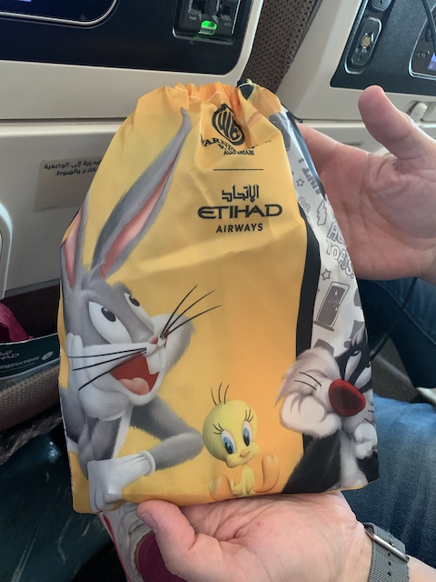 Regalo Etihad. Cómo es volar con niños en Etihad Airways