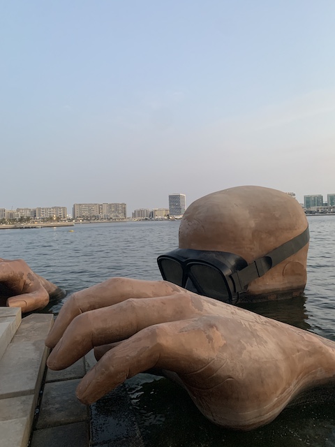estatua buzo