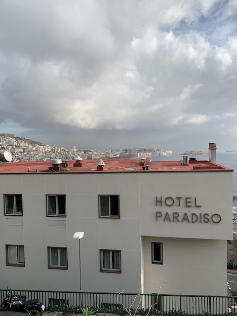 Hotel Paradiso. Zonas dónde alojarse en Nápoles.