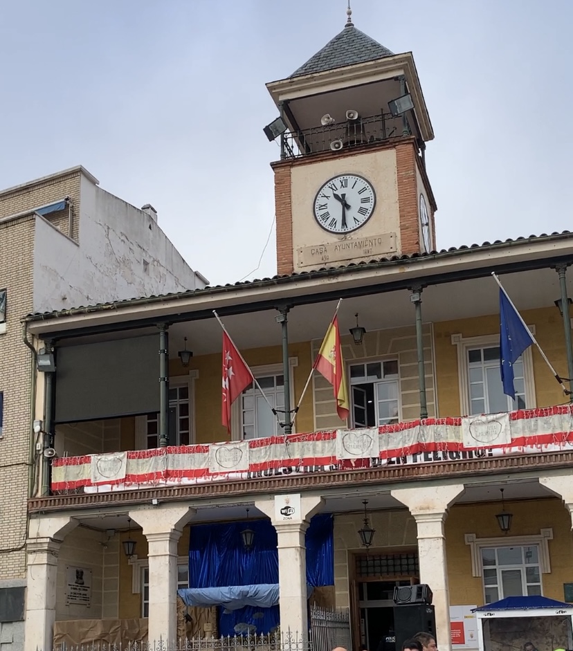 Plaza Morata de Tajuña. Dónde encontrar las mejores palmeritas de Chocolate de España.