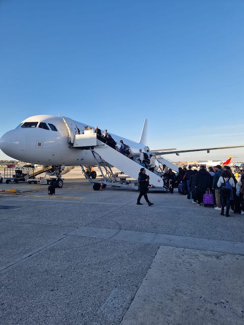 Vuelo Madrid/Nápoles. Preparativos para viajar a Nápoles.