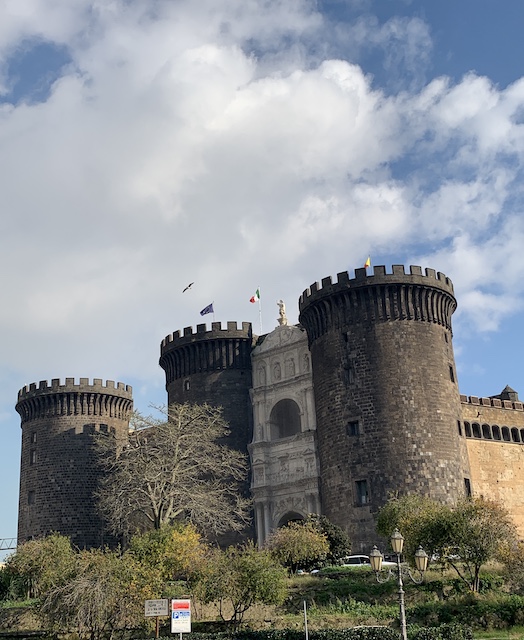 Castillo Nuevo de Nápoles.