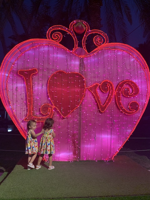 Garden Glow. Qué ver en Dubai con niños.