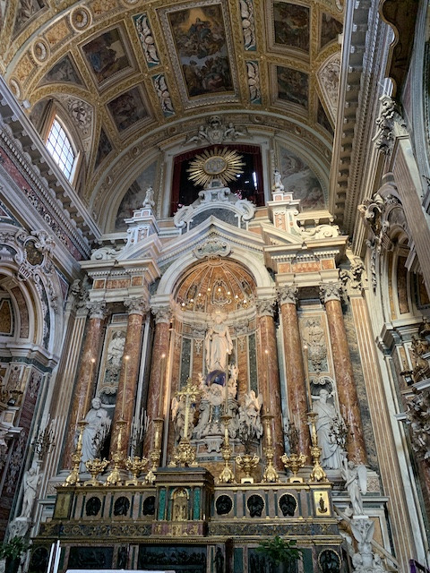 Iglesia del Gesù Nuovo. Qué ver en Nápoles en 1,2, o 3 días-