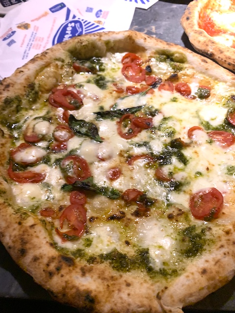 Gino et Toto Sorbillo. Dónde comer las mejores pizzas de Nápoles.