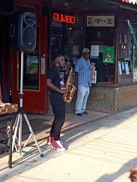 Musico callejero de Jazz. Ruta 61 de Usa