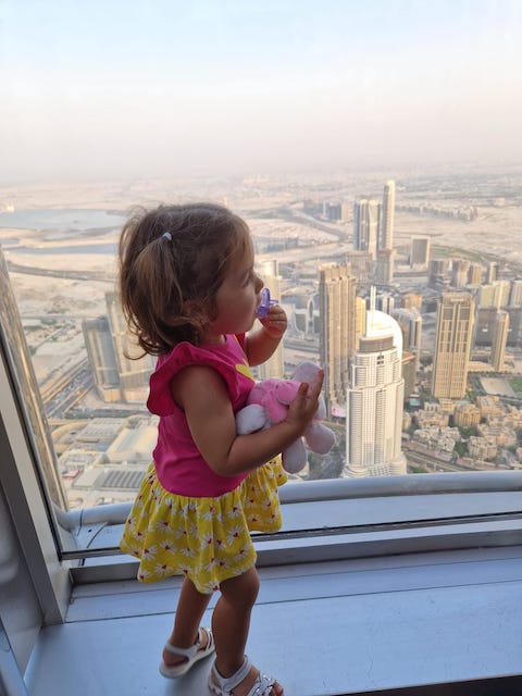 Cómo visitar el Burj Khalifa con niños.