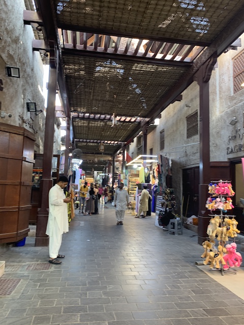 Zoco Bur Dubai. Qué ver en la parte antigua de Dubai.