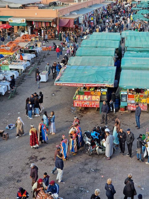 plaza Jemaa El Fna. Día 1 en Marrakech, diario de viaje.