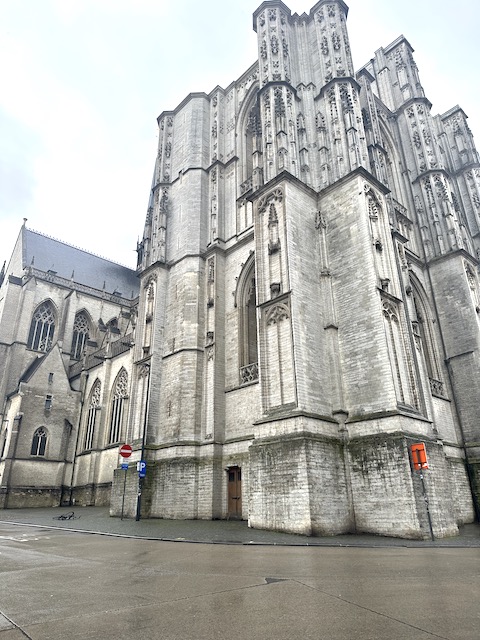 Iglesia De San Pedro Lovaina. Qué ver en Lovaina.