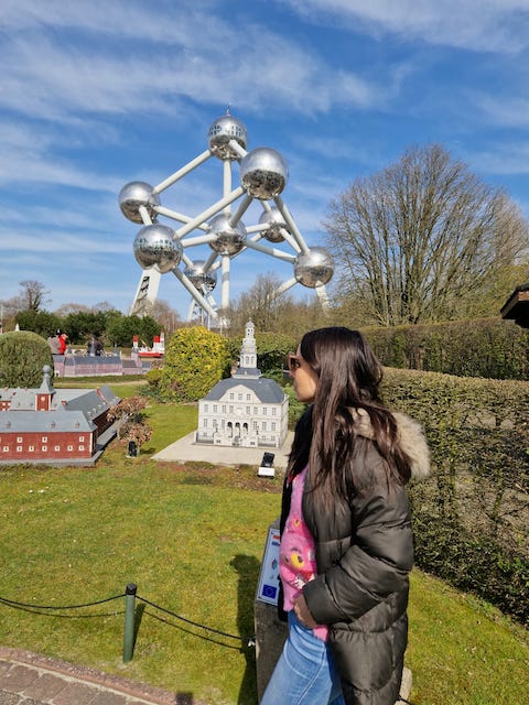 Mini-Europe. Bélgica con niños.