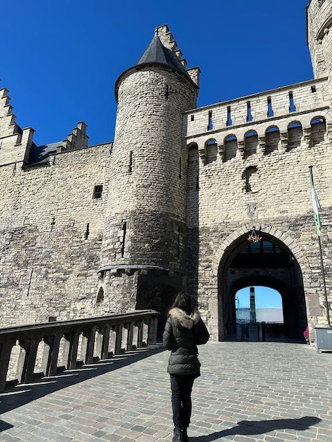 castillo T Steen. Qué ver en Amberes en 1 día.