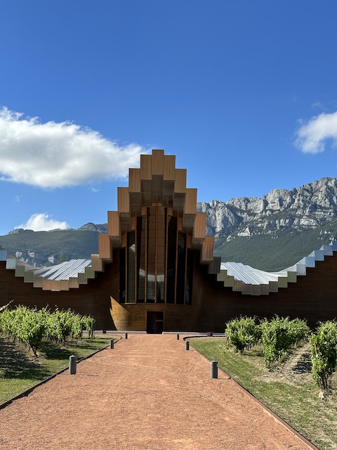 Bodegas Ysisos Rioja Alavesa.
