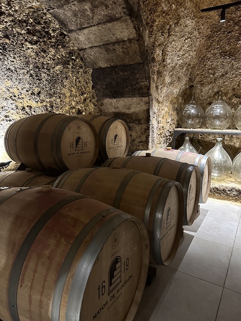 Bodegas Posada Mayor de Migueloa.
