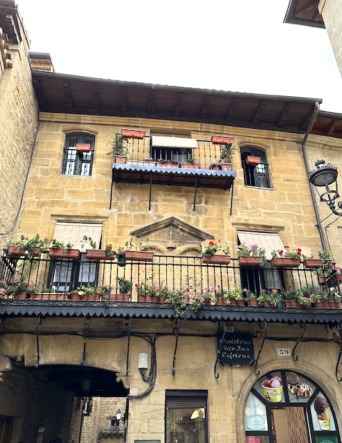 Fachada La Guardia Rioja Alavesa.