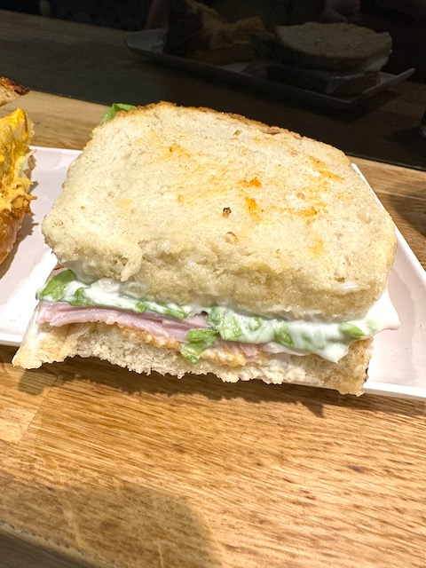 Triangulo Bar Eme. Los mejores pintxos de Bilbao.