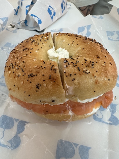 bagel de salmón de Russ and Daughter's NY.