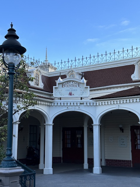 Baby Care Center Disneyland Paris.