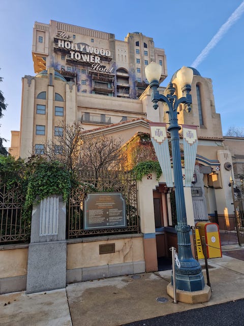Hollywood tower walt Disney studios Paris.
