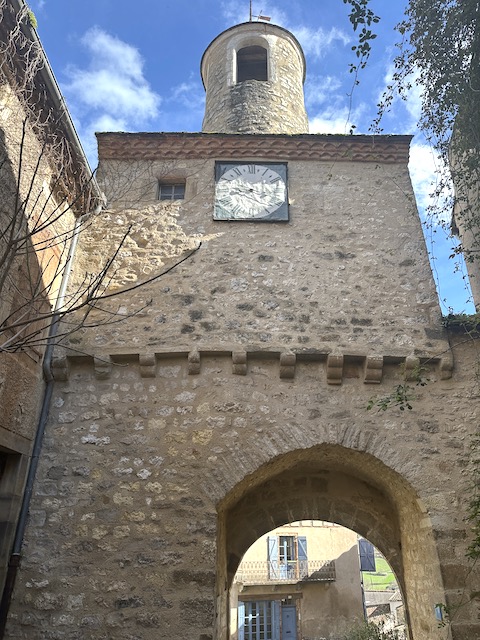 Puerta del Reloj Cordes sur Ciel.