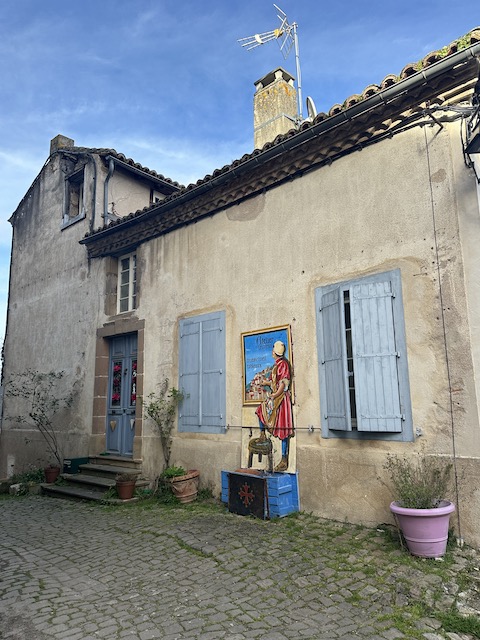 fachadas casas Cordes sur Ciel