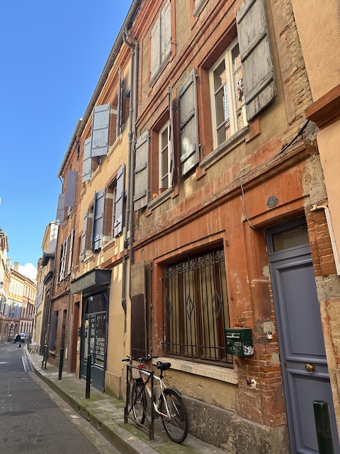 donde alojarse en toulouse