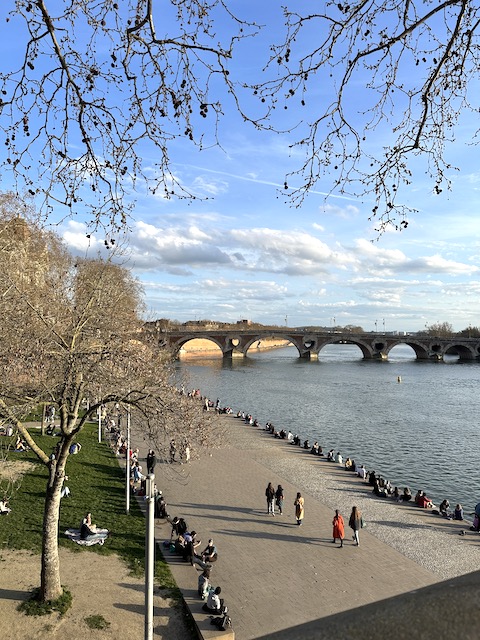 Río Garona Toulous