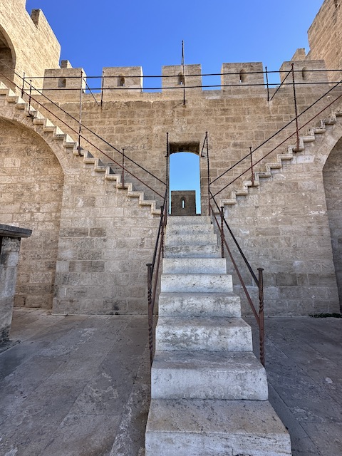 Torre Serranos Valencia

