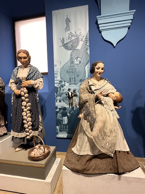ninots museo fallera Valencia
