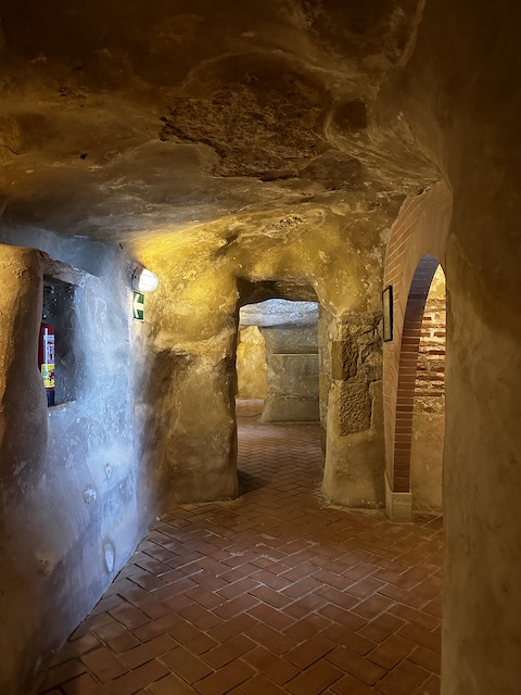 cuevas del conventico Melilla en dos días
