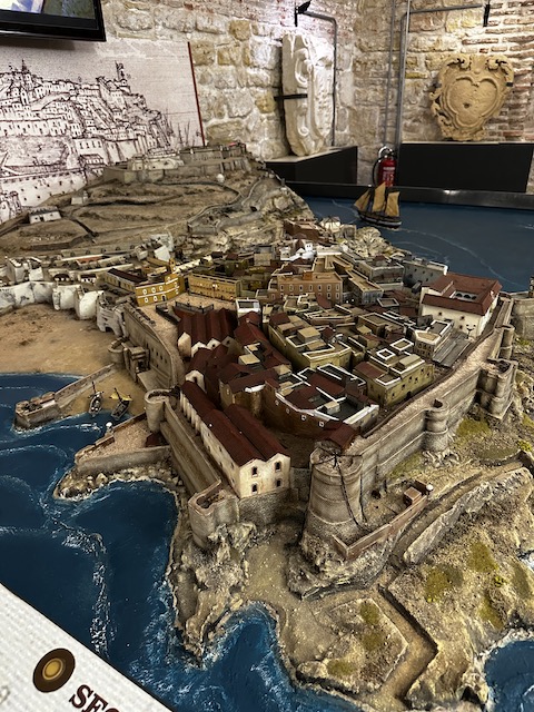 Maqueta Melilla. Melilla en 2 días