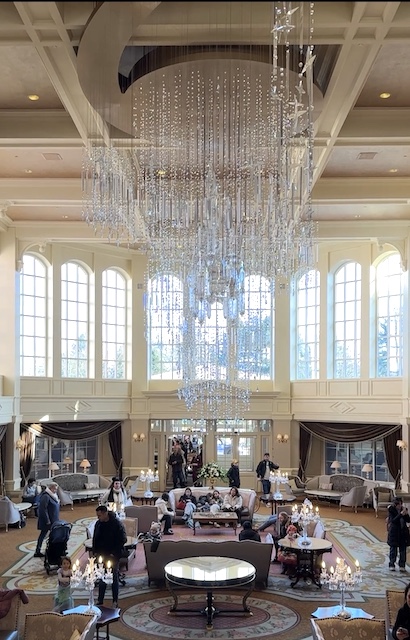 hall hotel disneyland
