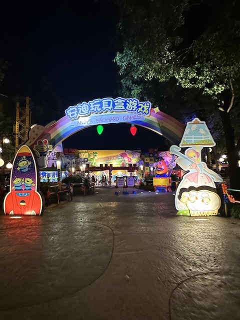 toy story land shangai