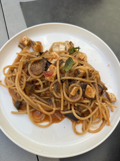 COMIDA EN PALERMO