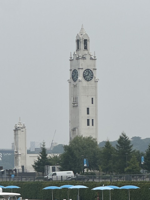 torre del reloj montreal