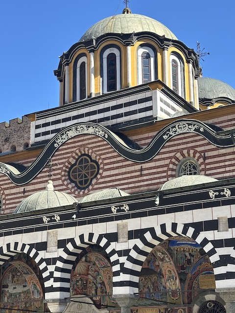 monasterio de rila bulgaria