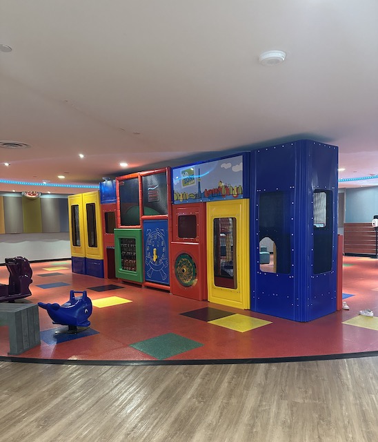 con tower playground