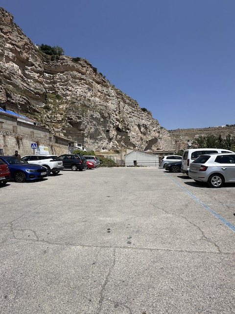 parking alcalá del júcar 