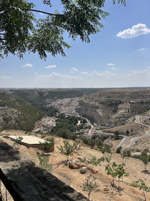 donde comer en Alcalá del Júcar