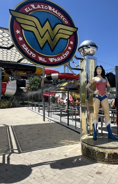 atracciones parque warner beach